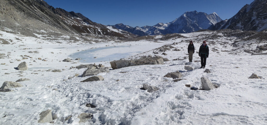 manaslu circuit trekking