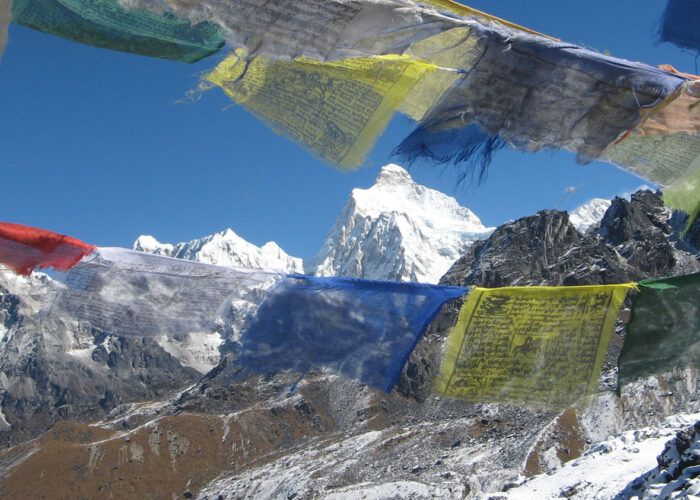 makalu base camp trek